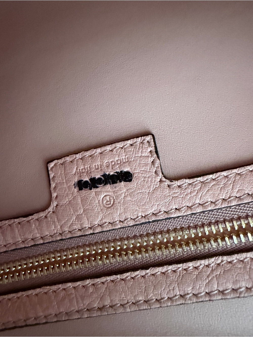 Gucci Pink Snakeskin-Pattern Shoulder Bag - Picture 6 of 7